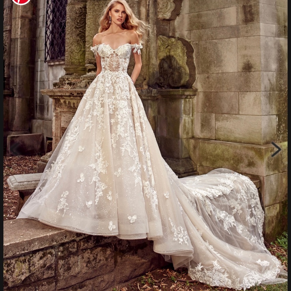 Eve of Milady wedding dress